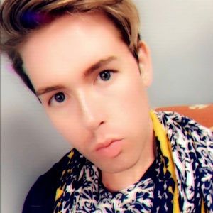 Meet your Posher, Colin